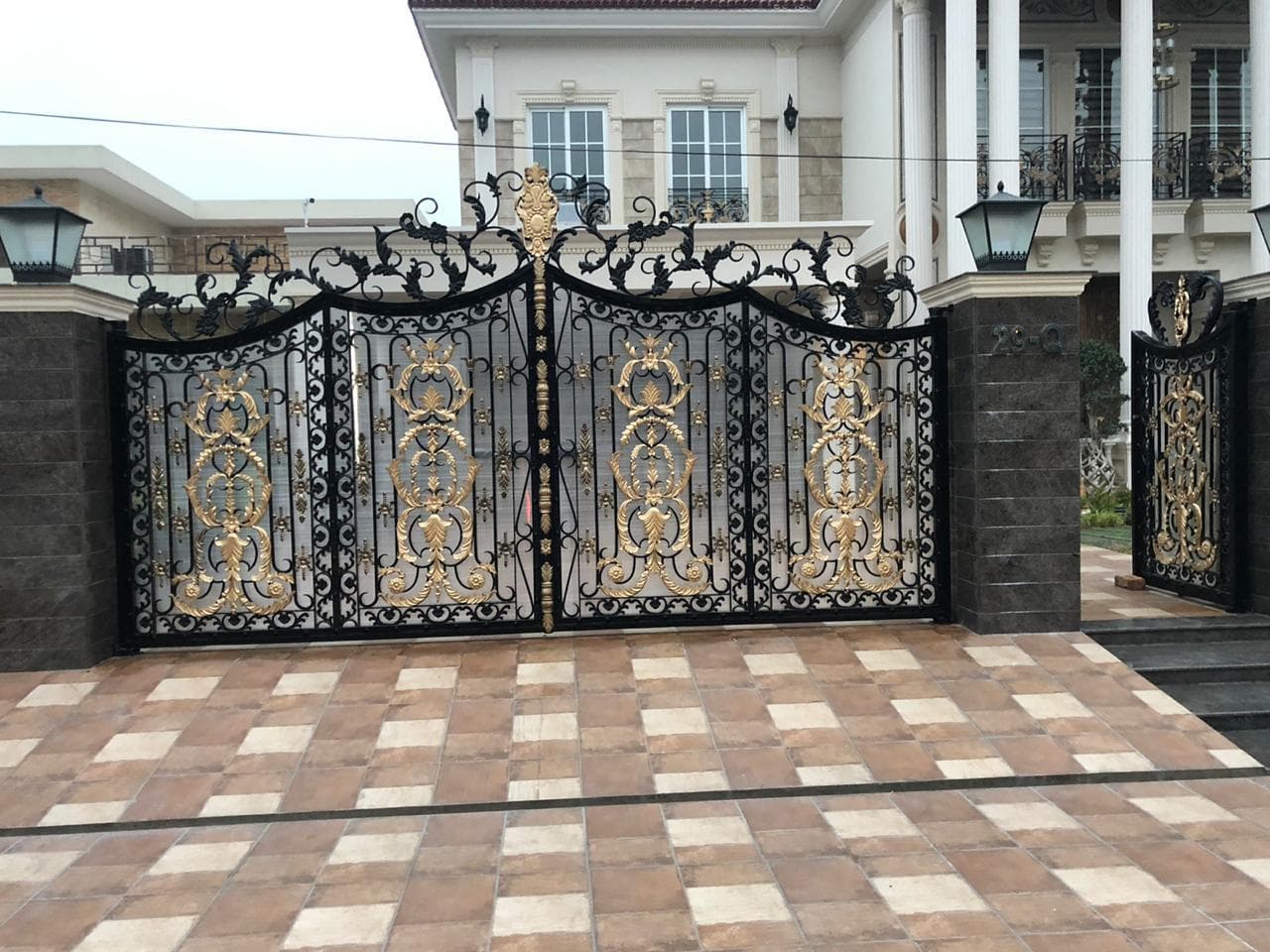 Luxury Black & Gold Villa Gate