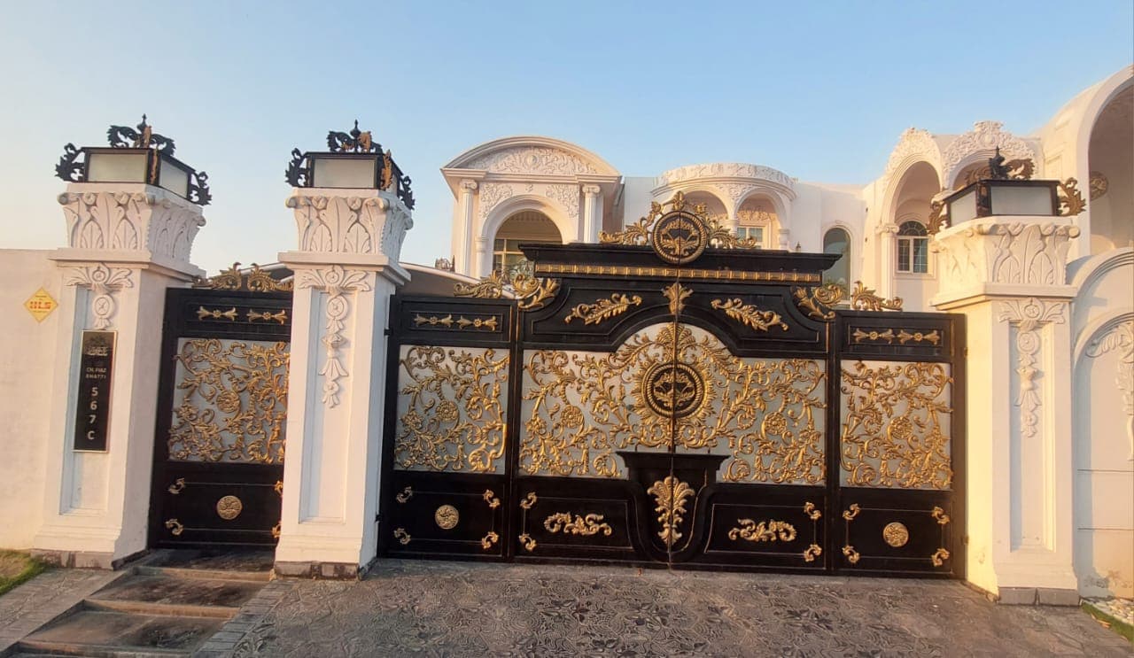 Palatial Golden Double Gate