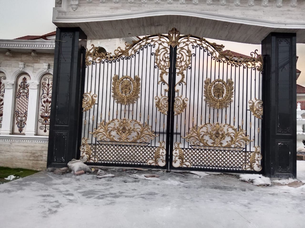 Imperial Golden Main Gate
