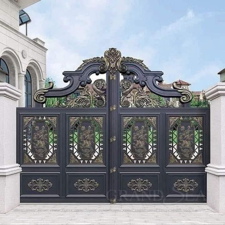 Ornate Black Double Leaf Gate