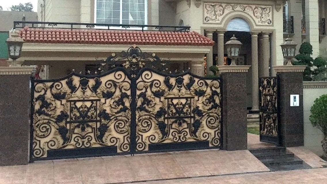 Ornate Black & Gold Main Gate